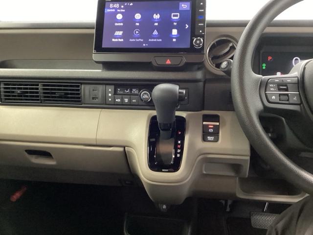 Ｎ－ＢＯＸジョイ ベースグレード　ＨｏｎｄａＣＯＮＮＥＣＴ対応純正メモリーナビ　２トーン　踏み間違い防止装置　サイドカメラ　Ｂカメラ　全周囲カメラ　横滑り防止機能　ＬＥＤランプ　クルーズコントロール　パワーウィンドウ　スマートキー（3枚目）
