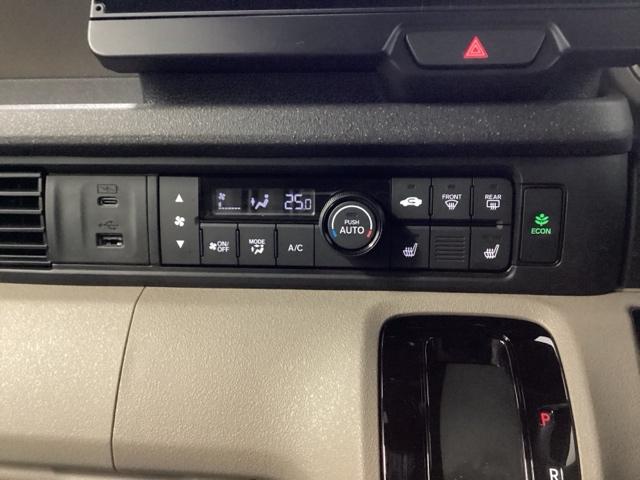 Ｎ－ＢＯＸジョイ ベースグレード　ＨｏｎｄａＣＯＮＮＥＣＴ対応純正メモリーナビ　２トーン　踏み間違い防止装置　サイドカメラ　Ｂカメラ　全周囲カメラ　横滑り防止機能　ＬＥＤランプ　クルーズコントロール　パワーウィンドウ　スマートキー（12枚目）
