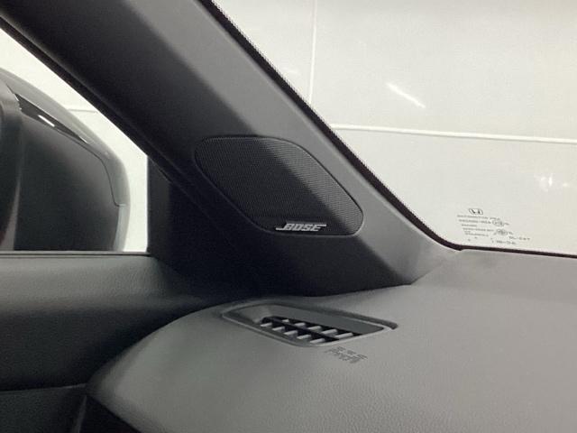 �a�n�r�d�v���~�A���T�E���h�V�X�e�������Ă��܂�