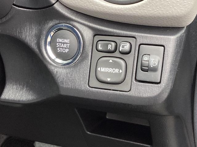 �X�}�[�g�L�[���|�P�b�g��o�b�O�ɓ��ꂽ�܂܂ŁA�L�[���������ނ��ƂȂ��{�^�������������ŃG���W�����n�����܂��B