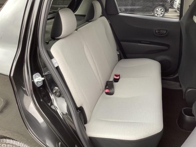 �t���b�g�ȏ��ƕG���⓪��X�y�[�X�ȂǏ\���ȍL��������܂��B