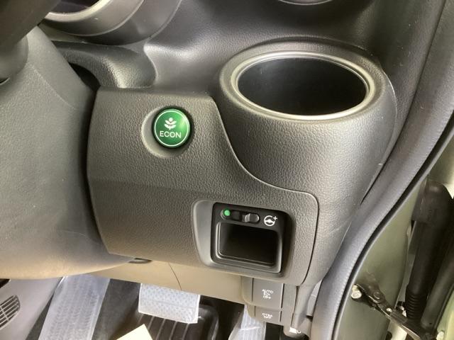 �d�b�n�m�X�C�b�`����ŃG���W����~�b�V�����A�G�A�R���Ȃǂ𑍍��I�ɐ���A�R����悭����悤�N���}���撣��܂��B