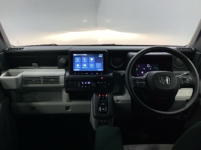 �^�]�ȂƏ���Ȃ̊Ԃ͂�������A�ړ����y�X�ł��B�����Ǝ肪�͂��ʒu�ɂ`�s�Z���N�g�X�C�b�`��G�A�R���X�C�b�`�Ȃǂ����葀�쐫�ɗD��Ă��܂�