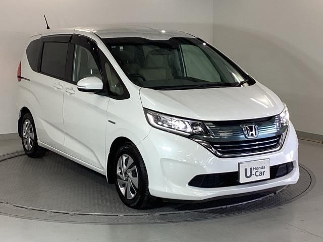 フリードハイブリッド ハイブリッド・Ｇホンダセンシング　メモリーナビ　ドラレコ　ＥＴＣ　リアカメラ　クルーズＣ　ブレーキサポート　ＬＥＤヘットライト　ナビ＆ＴＶ　Ｗエアバック　バックモニタ　アイストップ　地デジフルセグ　キーレス　ドライブレコ　３列　ＡＢＳ（7枚目）