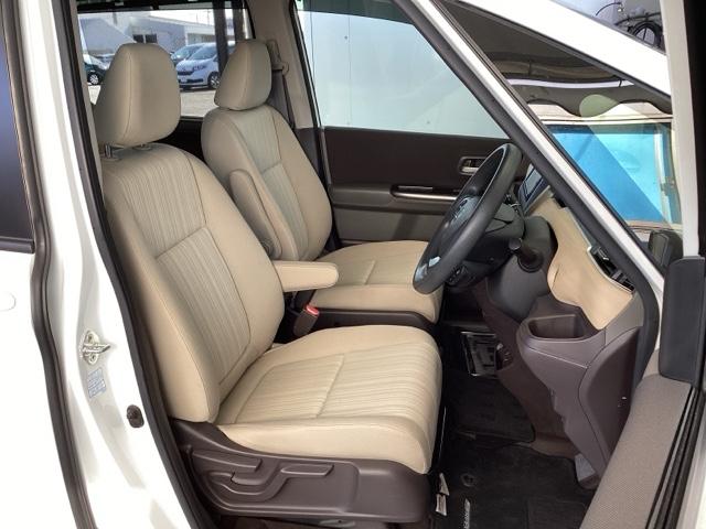 フリードハイブリッド ハイブリッド・Ｇホンダセンシング　メモリーナビ　ドラレコ　ＥＴＣ　リアカメラ　クルーズＣ　ブレーキサポート　ＬＥＤヘットライト　ナビ＆ＴＶ　Ｗエアバック　バックモニタ　アイストップ　地デジフルセグ　キーレス　ドライブレコ　３列　ＡＢＳ（16枚目）