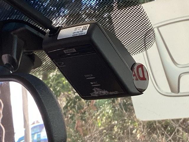 フリードハイブリッド ハイブリッド・Ｇホンダセンシング　メモリーナビ　ドラレコ　ＥＴＣ　リアカメラ　クルーズＣ　ブレーキサポート　ＬＥＤヘットライト　ナビ＆ＴＶ　Ｗエアバック　バックモニタ　アイストップ　地デジフルセグ　キーレス　ドライブレコ　３列　ＡＢＳ（49枚目）