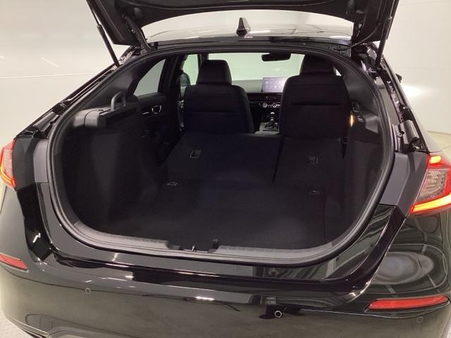 �V�[�g��|���΃��Q�b�W�X�y�[�X���L�X�B�a�a�p��S���t�ȂǗl�X�ȗp�r�Ŋ��􂵂܂��B�A�N�e�B�u�ɓ�����邨�q�l�ɂ͋��������ł��I