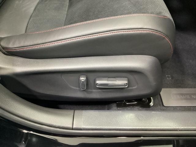 �V�[�g�ʒu��p�x��d���ł��ߍׂ��ɒ����\�ȁy�p���[�V�[�g�z