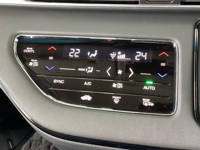 オデッセイハイブリッド ｅ：ＨＥＶアブソルート・ＥＸ　純正メモリナビ　本革パワーシート　ＥＴＣ　ＣＭＢＳ　クルーズコントロール　ＶＳＡ　ＤＶＤ　フルオートエアコン　地デジフルセグ　Ｐセンサー　ＬＥＤヘッドランプ　ＵＳＢ　サイドカメラ　本革シート　ＡＢＳ（38枚目）