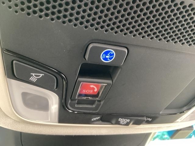 オデッセイハイブリッド ｅ：ＨＥＶアブソルート・ＥＸ　純正メモリナビ　本革パワーシート　ＥＴＣ　ＣＭＢＳ　クルーズコントロール　ＶＳＡ　ＤＶＤ　フルオートエアコン　地デジフルセグ　Ｐセンサー　ＬＥＤヘッドランプ　ＵＳＢ　サイドカメラ　本革シート　ＡＢＳ（48枚目）