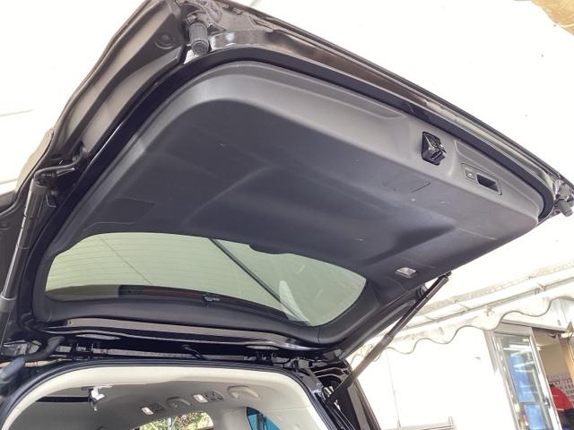 オデッセイハイブリッド ｅ：ＨＥＶアブソルート・ＥＸ　純正メモリナビ　本革パワーシート　ＥＴＣ　ＣＭＢＳ　クルーズコントロール　ＶＳＡ　ＤＶＤ　フルオートエアコン　地デジフルセグ　Ｐセンサー　ＬＥＤヘッドランプ　ＵＳＢ　サイドカメラ　本革シート　ＡＢＳ（68枚目）