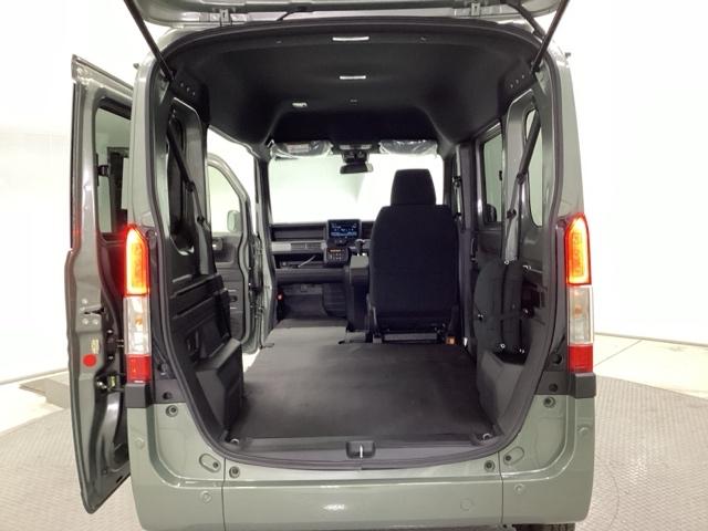 Ｎ－ＶＡＮ＋スタイル ファン・ターボ　ディスプレイオーディオ　リアカメラ　オートクルーズ　ＬＥＤヘットライト　リアセンサー　スマキー　イモビ　パワーウィンドウ　ＥＳＣ　ターボ車　ＵＳＢ　バックモニター　ＡＡＣ　エアバック　キーフリー（27枚目）