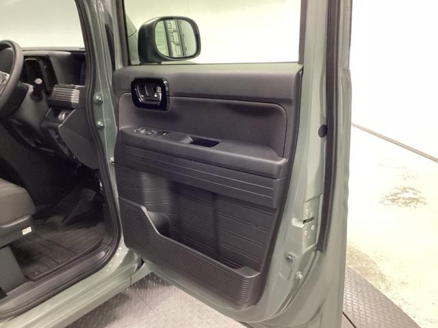 Ｎ－ＶＡＮ＋スタイル ファン・ターボ　ディスプレイオーディオ　リアカメラ　オートクルーズ　ＬＥＤヘットライト　リアセンサー　スマキー　イモビ　パワーウィンドウ　ＥＳＣ　ターボ車　ＵＳＢ　バックモニター　ＡＡＣ　エアバック　キーフリー（31枚目）