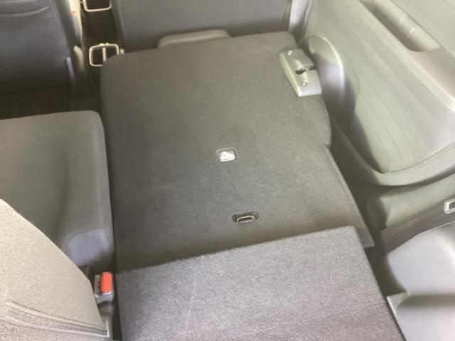 Ｎ－ＯＮＥ プレミアムツアラー　純正ナビ　フルセグ　リアカメラ　スマキー　リヤカメラ　横滑り防止　ＵＳＢポート　セキュリティアラーム　ＥＴＣ車載器　サイドＳＲＳ　パワーウィンドウ　シートヒータ　クルーズコントロール　ＬＥＤ　パワステ（22枚目）