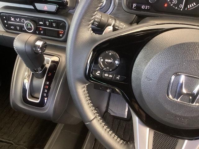 Ｎ－ＯＮＥ プレミアムツアラー　純正ナビ　フルセグ　リアカメラ　スマキー　リヤカメラ　横滑り防止　ＵＳＢポート　セキュリティアラーム　ＥＴＣ車載器　サイドＳＲＳ　パワーウィンドウ　シートヒータ　クルーズコントロール　ＬＥＤ　パワステ（45枚目）