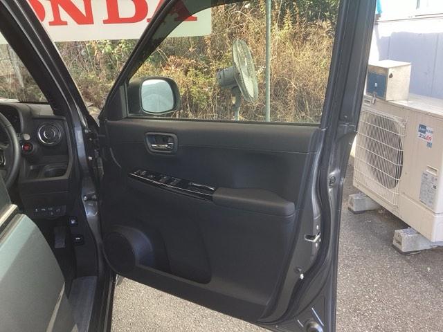 Ｎ－ＯＮＥ プレミアムツアラー　純正ナビ　フルセグ　リアカメラ　スマキー　リヤカメラ　横滑り防止　ＵＳＢポート　セキュリティアラーム　ＥＴＣ車載器　サイドＳＲＳ　パワーウィンドウ　シートヒータ　クルーズコントロール　ＬＥＤ　パワステ（48枚目）