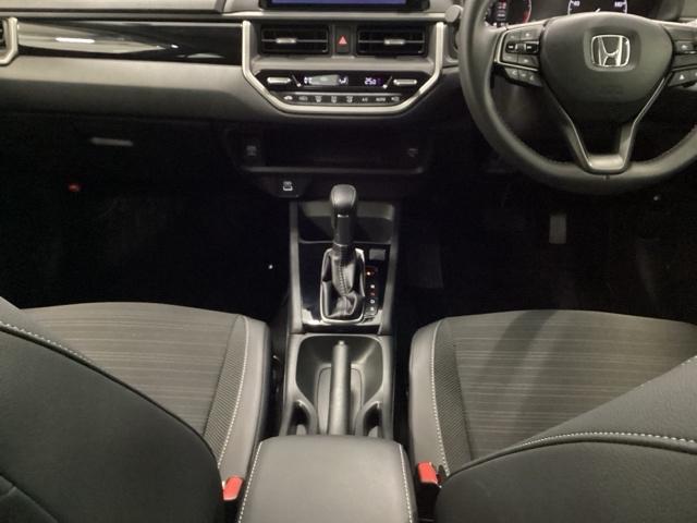 ＷＲ－Ｖ Ｚ＋　試乗車　メモリーナビ　ドラレコ　ＥＴＣ　スマ－トキ－　衝突軽減　前後障害物センサー　ＵＳＢ　ＶＳＡ　フルセグ　フルオートエアコン　サイドエアバッグ　リアカメラ　エアバッグ　ＬＥＤランプ　キーフリー（29枚目）