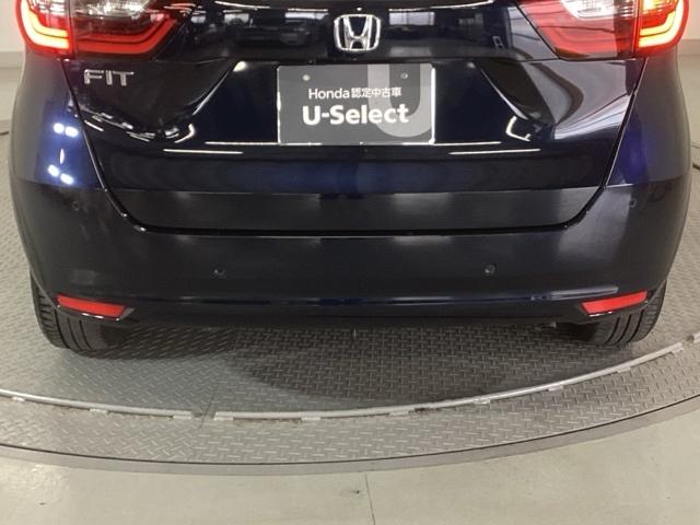 フィット ホーム　純正ナビ　フルセグ　リアカメラ　衝突軽減Ｂ　前後ソナー　横滑り防止装置　アイドリングストップ　ＥＴＣ車載器　ＵＳＢ　クルーズコントロール　オートエアコン　ＬＥＤヘッドライト　盗難防止装置　スマートキー（32枚目）