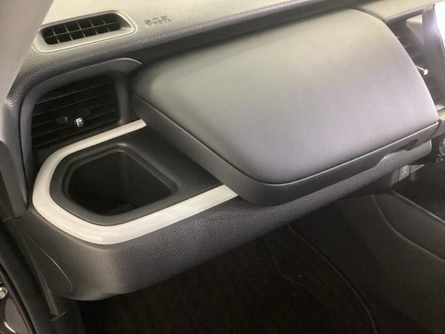 フィット ホーム　純正ナビ　フルセグ　リアカメラ　衝突軽減Ｂ　前後ソナー　横滑り防止装置　アイドリングストップ　ＥＴＣ車載器　ＵＳＢ　クルーズコントロール　オートエアコン　ＬＥＤヘッドライト　盗難防止装置　スマートキー（39枚目）