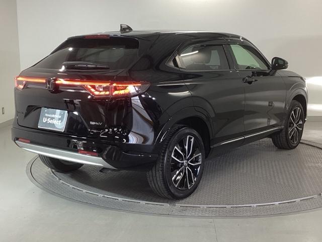 ヴェゼル e:HEVZ 純正ナビ フルセグ リアカメラ Sヒータ 電動テールゲート サイドエアバッグ 後カメラ 前後障害物センサー 横滑防止装置 エアコン LEDヘットライト パワステ USB接続 ナビTV サイドカメラ(8枚目)