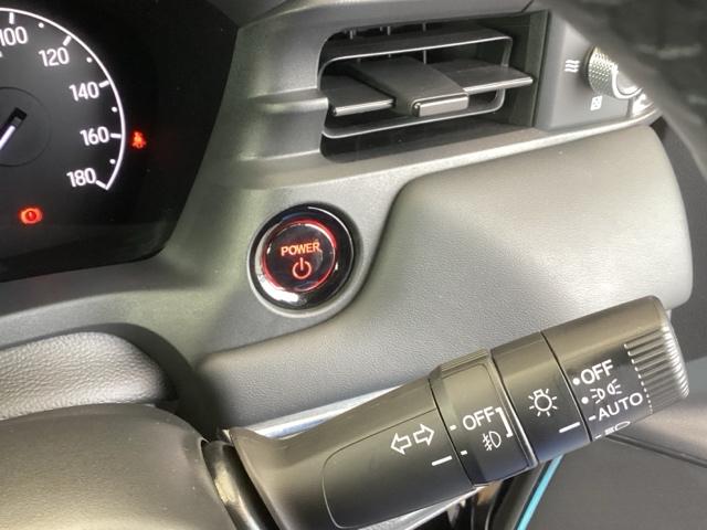 ヴェゼル e:HEVZ 純正ナビ フルセグ リアカメラ Sヒータ 電動テールゲート サイドエアバッグ 後カメラ 前後障害物センサー 横滑防止装置 エアコン LEDヘットライト パワステ USB接続 ナビTV サイドカメラ(15枚目)