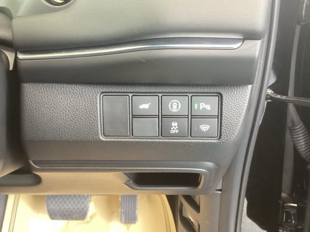 ヴェゼル e:HEVZ 純正ナビ フルセグ リアカメラ Sヒータ 電動テールゲート サイドエアバッグ 後カメラ 前後障害物センサー 横滑防止装置 エアコン LEDヘットライト パワステ USB接続 ナビTV サイドカメラ(17枚目)