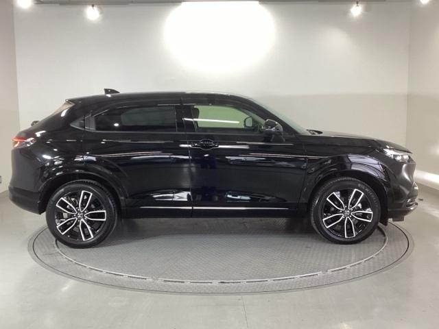 ヴェゼル e:HEVZ 純正ナビ フルセグ リアカメラ Sヒータ 電動テールゲート サイドエアバッグ 後カメラ 前後障害物センサー 横滑防止装置 エアコン LEDヘットライト パワステ USB接続 ナビTV サイドカメラ(32枚目)