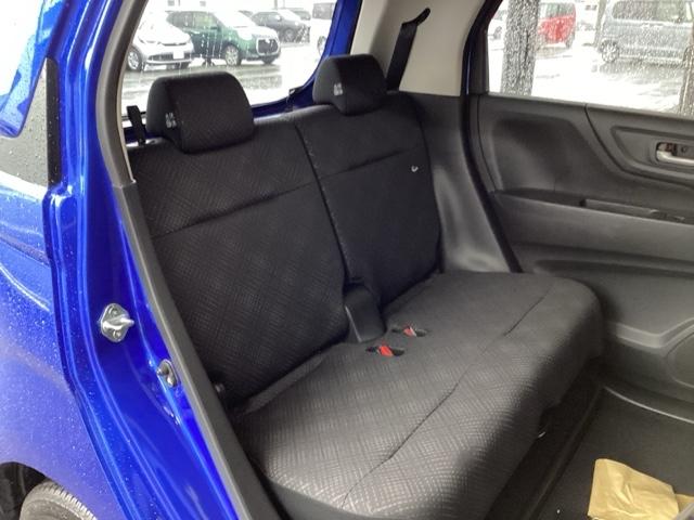 �t���b�g�ȏ��ƕG���⓪��X�y�[�X�ȂǏ\���ȍL��������܂��B