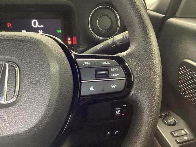 N-BOXカスタム ベースグレード HondaCONNECT対応純正メモリーナビ ドラレコ ベンチシ-ト アクティブクルーズ フルセグ対応 前席シートヒーター イモビライザー USB 運転席エアバッグ スマートキー&プッシュスタート(18枚目)