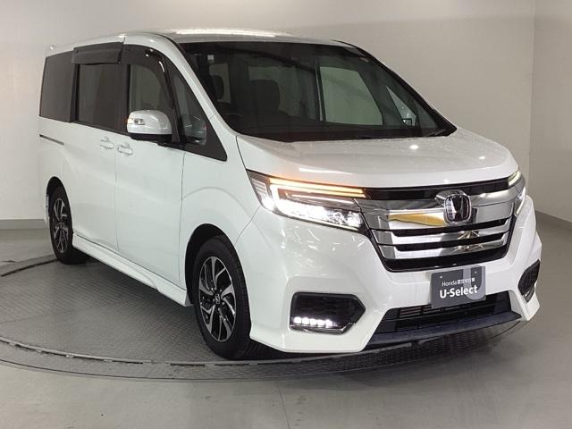 ステップワゴンスパーダ スパーダホンダセンシング　純正ナビ　フルセグ　リアカメラ　両側自動ドア　キーフリー　ＬＥＤランプ　ＥＴＣ装備　ＵＳＢ接続　ＤＶＤ再生可　セキュリティアラーム　オートクルーズ　パワーウィンドウ　横滑り防止機能　ＡＢＳ　ターボ車（7枚目）