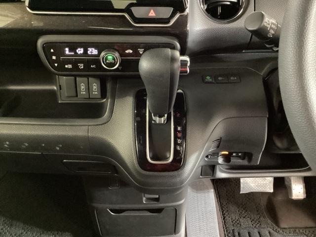 Ｎ－ＢＯＸカスタム Ｇ・Ｌホンダセンシング　メモリーナビ　パワースライドドア　ＥＴＣ　ベンチ　記録簿付き　助手席エアバック　メモリ－ナビ　エアＢ　バックアイカメラ　地デジフルセグＴＶ　キーフリーシステム　スマートキーＰスタート　盗難防止システム（13枚目）