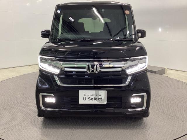 Ｎ－ＢＯＸカスタム Ｌ　ホンダ純正メモリーナビ　ドラレコ　シートヒーター付き　助手席エアバック　Ｂカメ　ナビ・ＴＶ　ＬＥＤ　エアバッグ　パワーウインドウ　Ａライト　クルコン　エアコン　スマートキーＰスタート　ＵＳＢ　ＶＳＡ（6枚目）