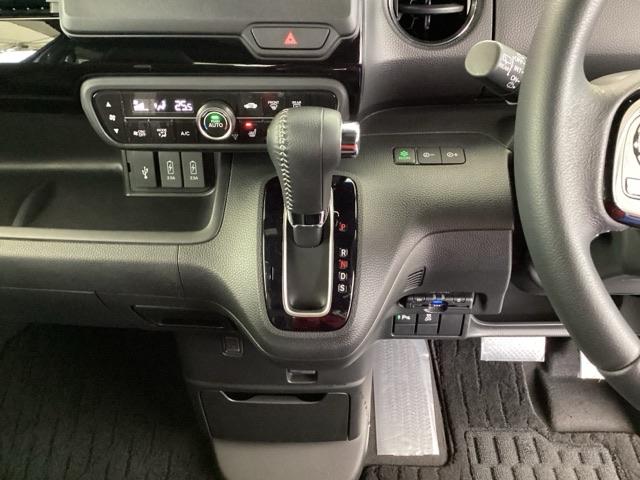 Ｎ－ＢＯＸカスタム Ｌターボ　純正メモリーナビ　ドラレコ　リアカメラ　両側電動Ｄ　セキュリティアラーム　誤発信抑制　フルオートエアコン　Ｓヒーター　ＬＥＤランプ　地デジフルセグ　Ｂカメ　アクティブクルーズコントロール　Ｉストップ（13枚目）