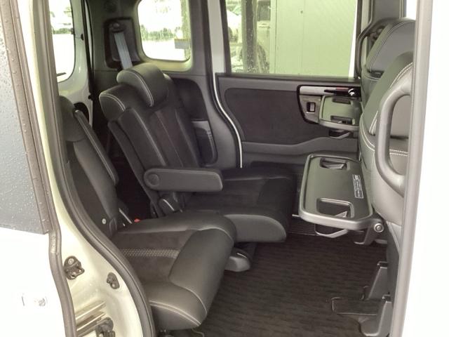 Ｎ－ＢＯＸカスタム Ｌターボ　純正メモリーナビ　ドラレコ　リアカメラ　両側電動Ｄ　セキュリティアラーム　誤発信抑制　フルオートエアコン　Ｓヒーター　ＬＥＤランプ　地デジフルセグ　Ｂカメ　アクティブクルーズコントロール　Ｉストップ（17枚目）