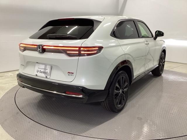 ヴェゼル e:HEVRS メモリーナビ ETC リアカメラ シートヒーター LEDヘッド 衝突被害軽減システム オートライト コーナーセンサー スマートキー オートクルーズコントロール パワーテールゲート オートエアコン(8枚目)