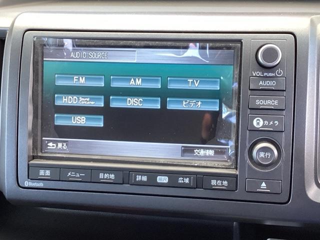 ステップワゴンスパーダ ＺＨＤＤナビエディション　純正ＨＤＤナビ　マルチビュカメラ　ＥＴＣ　ＡＢＳ　キーレス　３列シート　ＵＳＢ入力　盗難防止システム　インテリキー　助手席エアバック　運転席エアバック　エアコン　ＤＶＤ再生　両側電動スライドドア（11枚目）
