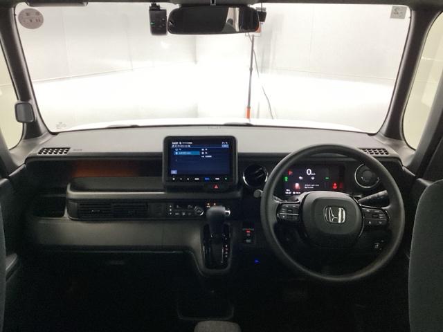 Ｎ－ＢＯＸカスタム ベースグレード　ＨｏｎｄａＣＯＮＮＥＣＴ対応純正メモリーナビ　ドラレコ　衝突軽減Ｂ　ＵＳＢ　フルセグテレビ　ＩＳＴＯＰ　ＬＥＤライト　Ｂカメラ　オートエアコン　ベンチＳ　前席シートヒーター　セキュリティアラーム（2枚目）