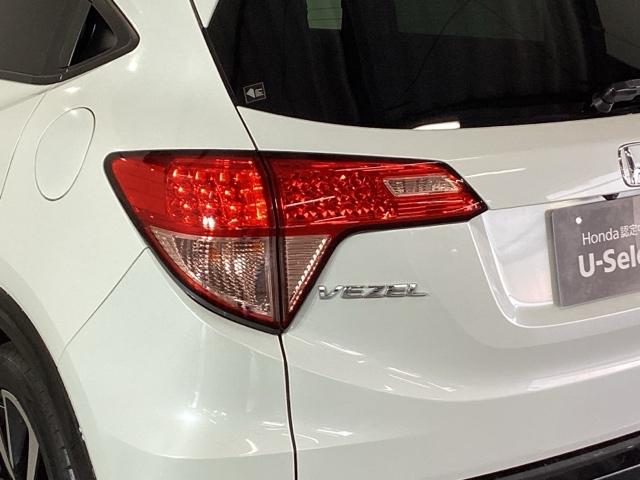 ヴェゼル RS・ホンダセンシング 純正メモリーナビ ドラレコ リアカメラ サポカー 後カメラ 地デジフルセグ スマ-トキ- サイドエアバック 盗難防止 ETC車載器 シートヒータ USBポート ナビ&TV LEDライト VSA ABS(28枚目)