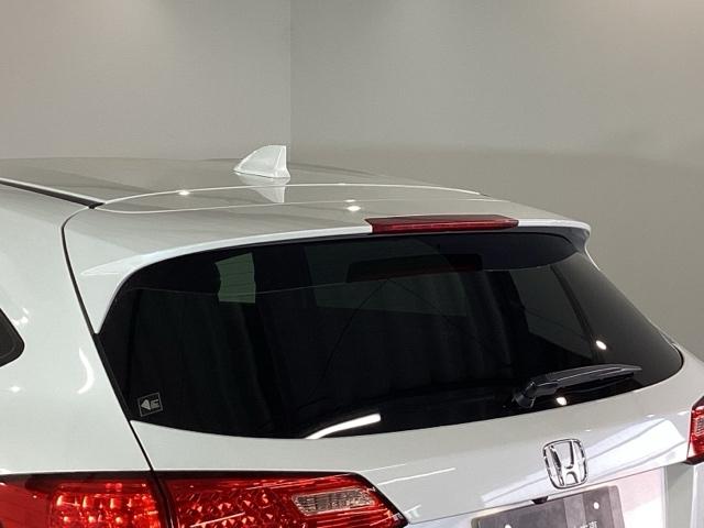 ヴェゼル RS・ホンダセンシング 純正メモリーナビ ドラレコ リアカメラ サポカー 後カメラ 地デジフルセグ スマ-トキ- サイドエアバック 盗難防止 ETC車載器 シートヒータ USBポート ナビ&TV LEDライト VSA ABS(29枚目)