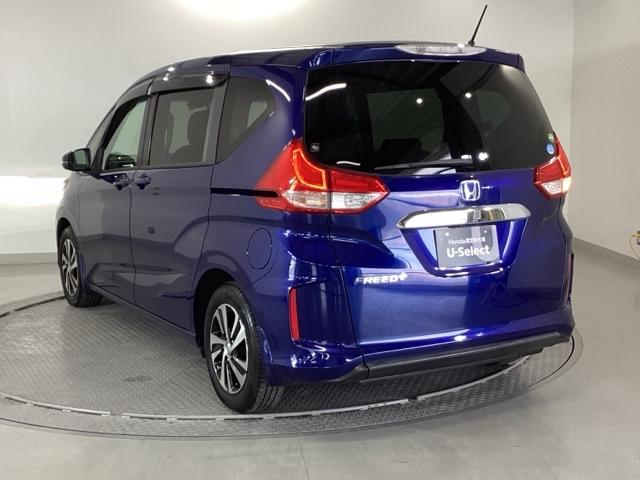 フリード＋ Ｇ・ホンダセンシング　純正ナビ　フルセグ　５人乗り　キーレスエントリー　ブレーキサポート　ミュージックプレイヤー接続可　スマキ－　ＬＫＡ　ＢＴ接続　アイドリングストップ　ＰＷ　リヤカメラ　Ｗエアバッグ　ＤＶＤ再生　ＡＢＳ（10枚目）