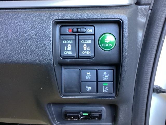 �p���[�X���C�h�h�A�̊J�̓X�}�[�g�L�[�̃����R����h�A�m�u�͖ܘ_�A�^�]�ȑ��̃X�C�b�`����ł��J���ł��A���S�E�ȒP�ł��B