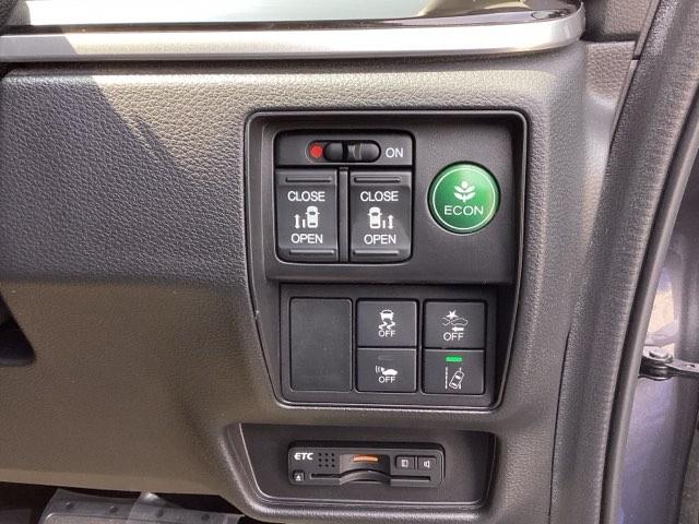 �p���[�X���C�h�h�A�̊J�̓X�}�[�g�L�[�̃����R����h�A�m�u�͖ܘ_�A�^�]�ȑ��̃X�C�b�`����ł��J���ł��A���S�E�ȒP�ł��B