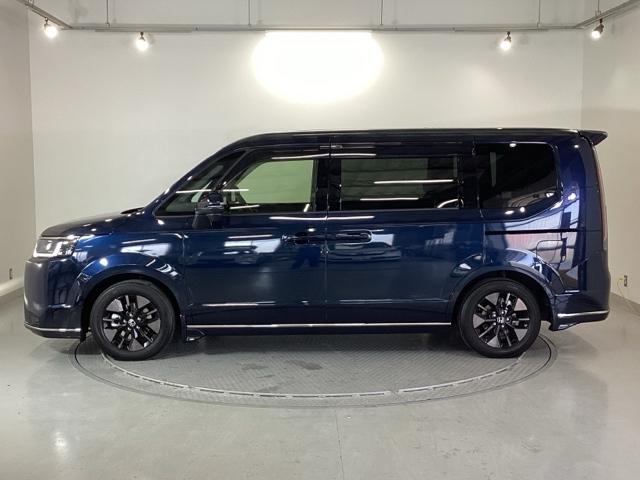 �������ԏ�ł��A�X���C�h�h�A�Ȃ�`���C���h�V�[�g�ւ̂��q���܂̏�~��ו��̐ύڂ��X���[�Y�B