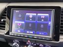 ナビ機能だけでなく、フルセグ、Bluetooth、DVDとCD再生などのオーディオ機能がついています!