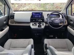 �ɥ饤�С����濴�˼����˼꤬�Ϥ����֤ˣ��ԥ��쥯�ȥ�С��䥨�������͡��������å��ʤɤ����֡��������ͥ��Ƥ��ޤ� 2