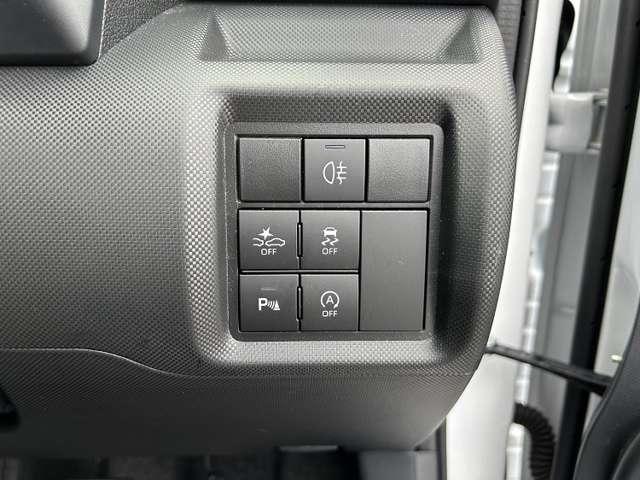 ライズ Ｚ　ワンオーナー車　バックモニタ－　整備点検記録簿　アルミ　Ｉ－ＳＴＯＰ　ＥＴＣ車載器　シートヒーター　サイドカーテンエアバック　ＤＶＤ再生機能　横滑防止　オートエアコン　オートクルーズ　キーフリー（17枚目）