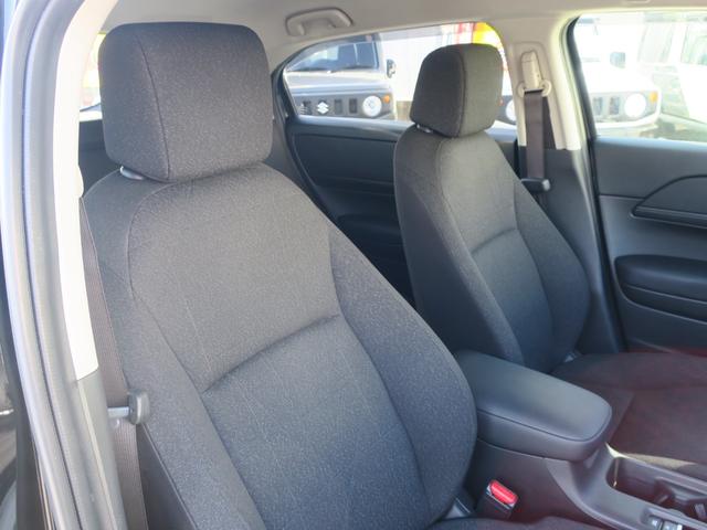 運転席廻りも良好な状態です。