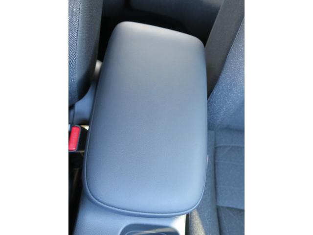 肘置きにもなるアームレフトです。