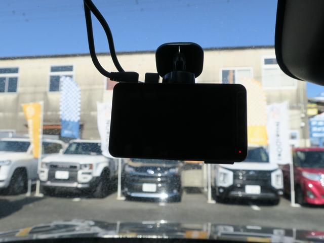 ドライブレコーダー装備♪映像と音声を記録してくれるドライブレコーダーは、事故の際に確かな証拠能力を発揮してくれます。