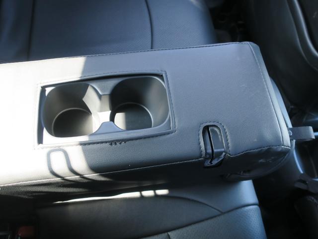 ヤリスクロス ハイブリッドＺ　純正ディスプレイオーディオ　クルーズコントロール　シートヒーター　ハンドヒーター　パワーシート　バックカメラ（32枚目）